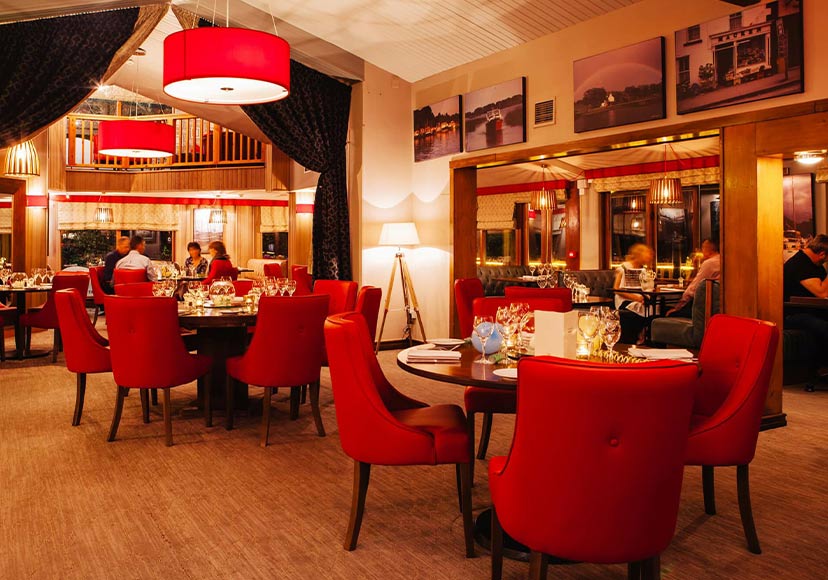 Dining room at Wineport Lodge.